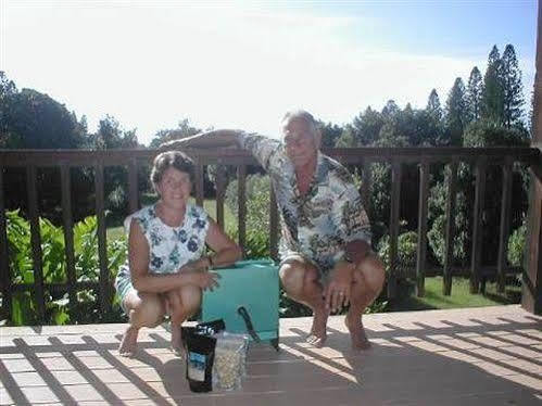 Macadamia Meadows Farm Bed & Breakfast Naalehu Exterior foto
